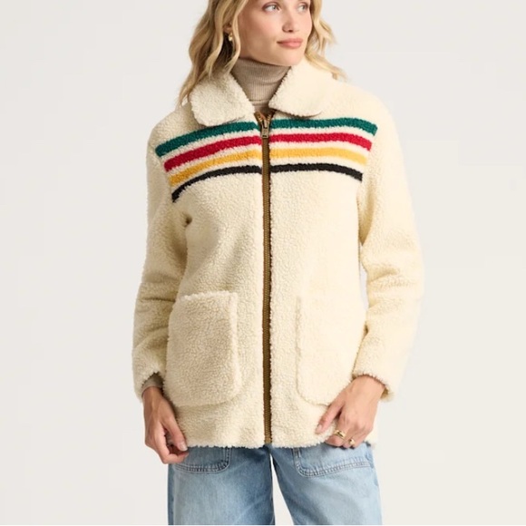 Pendleton Glacier Sunset Sherpa Women’s Fleece Jacket. New w Tags.Womens size M